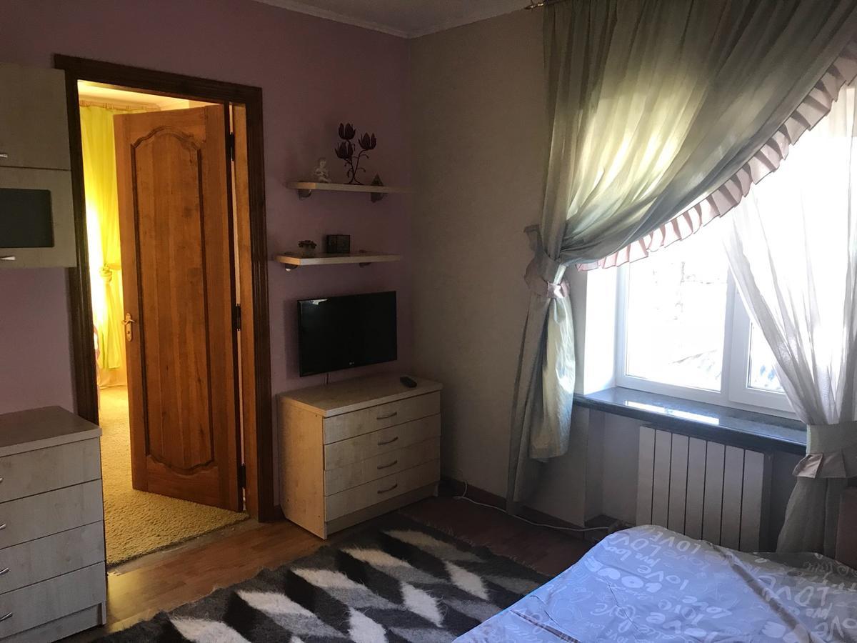 Apartment On Nebesnoi Sotni Zjytomyr Eksteriør billede
